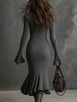 Încarcă imaginea în vizualizatorul Galerie, Rochie midi tricotată cu decolteu retro cu fermoar și mâneci tip trompetă
