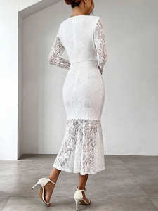 Rochie sexy din dantelă cu decolteu în V