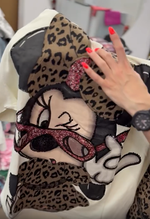 Încarcă imaginea în vizualizatorul Galerie, 👚Bluze lejere și confortabile pentru femei, cu design de desene animate de vară

