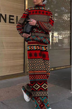 Încarcă imaginea în vizualizatorul Galerie, costum de damă din cașmir
