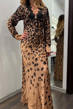Încarcă imaginea în vizualizatorul Galerie, Rochie elegantă cu imprimeu floral și decolteu în V pentru femei
