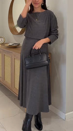 Încarcă imaginea în vizualizatorul Galerie, Top + fustă casual de culoare uni pentru femei
