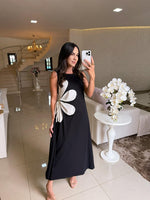 Încarcă imaginea în vizualizatorul Galerie, Rochie florală din bumbac cu șnur
