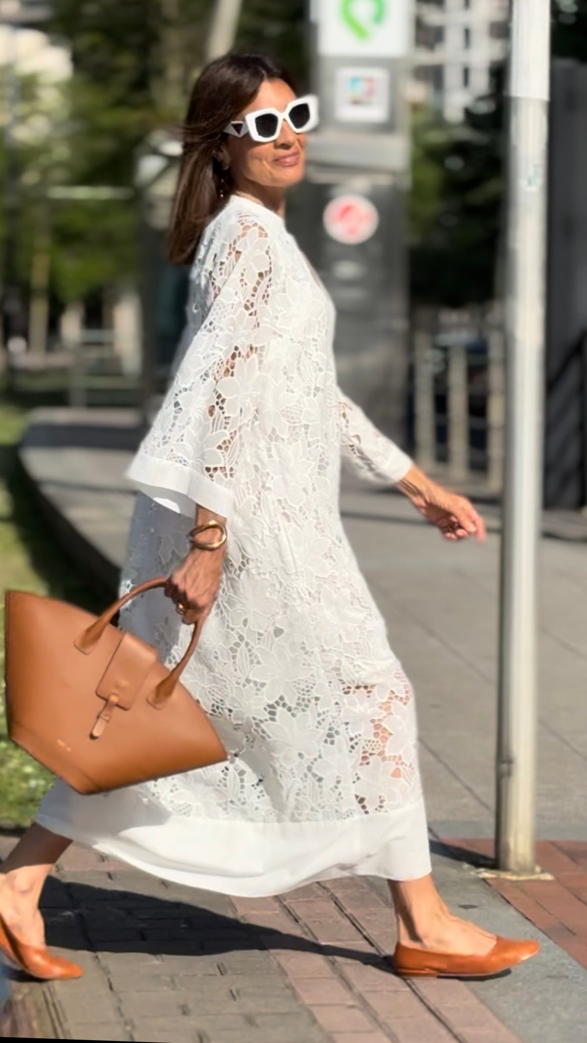 Rochie de dama eleganta cu decolteu in V din dantela