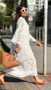 Rochie de dama eleganta cu decolteu in V din dantela