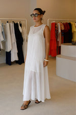 Încarcă imaginea în vizualizatorul Galerie, Rochie maxi fără mâneci, cu guler rotund
