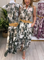 Încarcă imaginea în vizualizatorul Galerie, Rochie elegantă fără mâneci, cu imprimeu floral și nasturi
