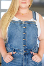 Încarcă imaginea în vizualizatorul Galerie, Salopetă supradimensionată din denim, care controlează abdomenul

