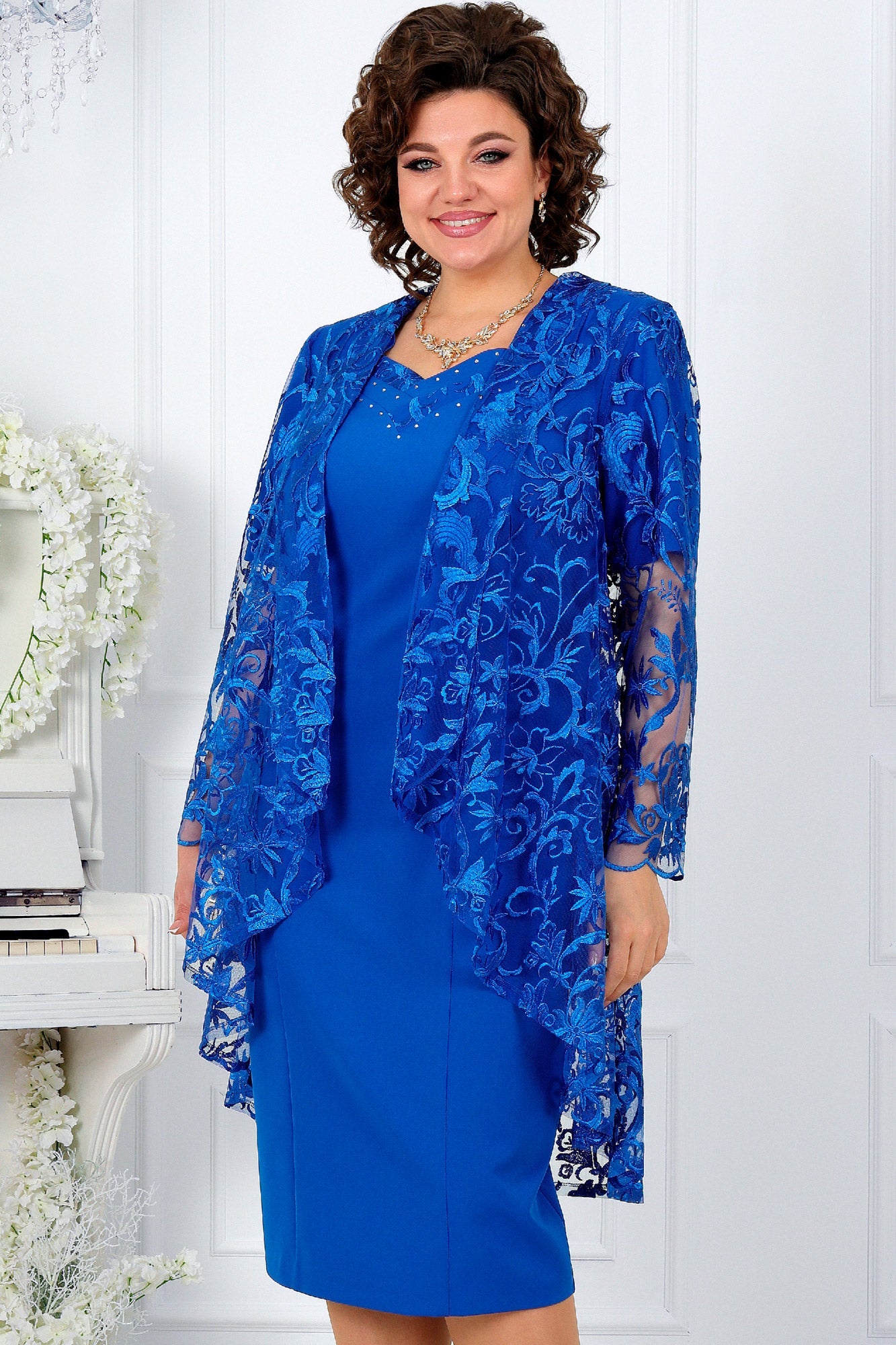 Set elegant de fuste din dantela din doua piese