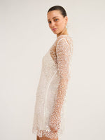 Încarcă imaginea în vizualizatorul Galerie, Crystal-embellished tulle mini dress
