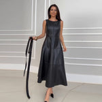 Încarcă imaginea în vizualizatorul Galerie, Rochie slim fără mâneci pentru femei
