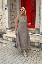 Încarcă imaginea în vizualizatorul Galerie, Rochie din bumbac și in, cu decolteu în V și buzunare duble la spate
