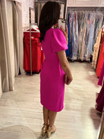 Încarcă imaginea în vizualizatorul Galerie, Rochie mulată cu decupaj și fundă

