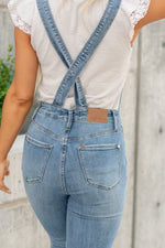 Încarcă imaginea în vizualizatorul Galerie, Salopetă supradimensionată din denim, care controlează abdomenul
