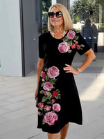 Încarcă imaginea în vizualizatorul Galerie, Rochii midi cu imprimeu floral in marime plus
