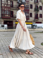 Încarcă imaginea în vizualizatorul Galerie, Rochie maxi bej din in cu curea
