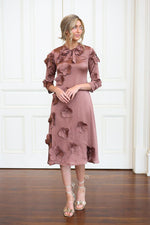 Încarcă imaginea în vizualizatorul Galerie, Rochie roz din mătase cu imprimeu floral 3D
