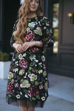 Încarcă imaginea în vizualizatorul Galerie, Rochie elegantă cu paiete și dantelă
