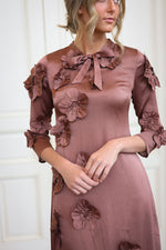 Încarcă imaginea în vizualizatorul Galerie, Rochie roz din mătase cu imprimeu floral 3D
