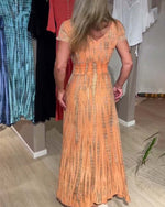 Încarcă imaginea în vizualizatorul Galerie, Rochie cu mânecă scurtă, vopsită în V și cu imprimeu tie-dye
