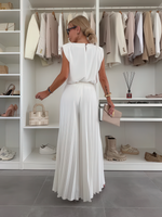 Încarcă imaginea în vizualizatorul Galerie, Costum elegant din două piese, din material de șifon
