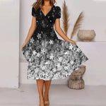 Încarcă imaginea în vizualizatorul Galerie, Rochie midi feminină cu model floral colorat
