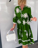 Încarcă imaginea în vizualizatorul Galerie, Rochie cu imprimeu floral si maneci 3/4
