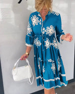 Încarcă imaginea în vizualizatorul Galerie, Rochie cu imprimeu floral si maneci 3/4
